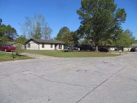 4th image of 4900 Norwood Cir