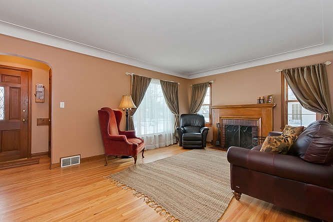 Living Room w/ Fireplace