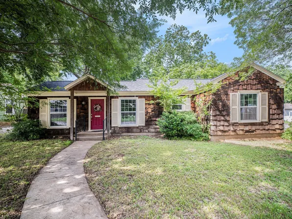 702 W Simmons St, Weatherford, TX 76086