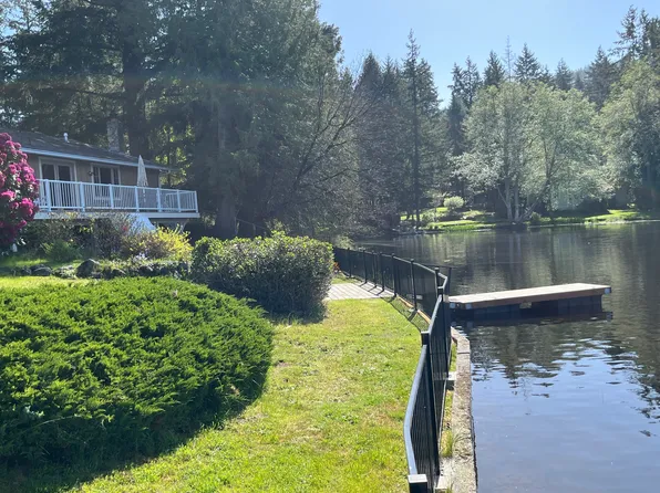 3583 NW Shorthorn Dr, Bremerton, WA 98312