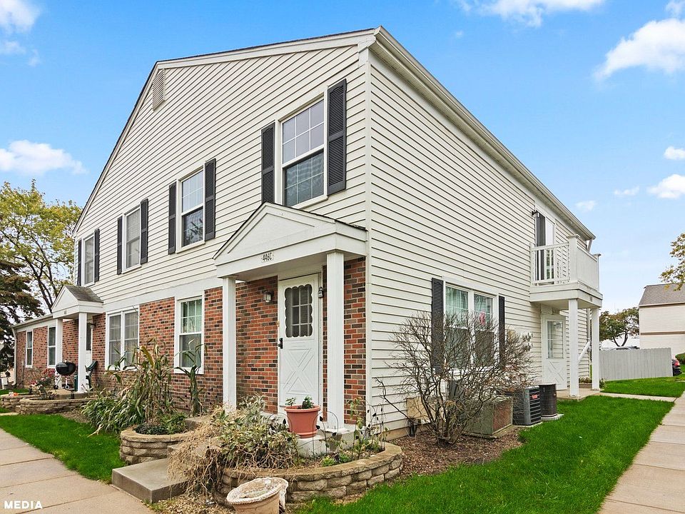 1st image of 446 James Ct #15-C