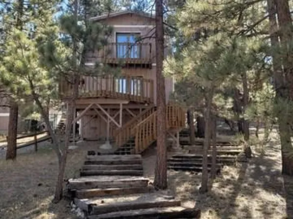 202 S Pineview Dr, Big Bear City, CA 92314