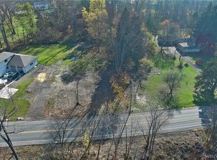 645 Tonawanda Creek Rd #18, Amherst, NY 14228