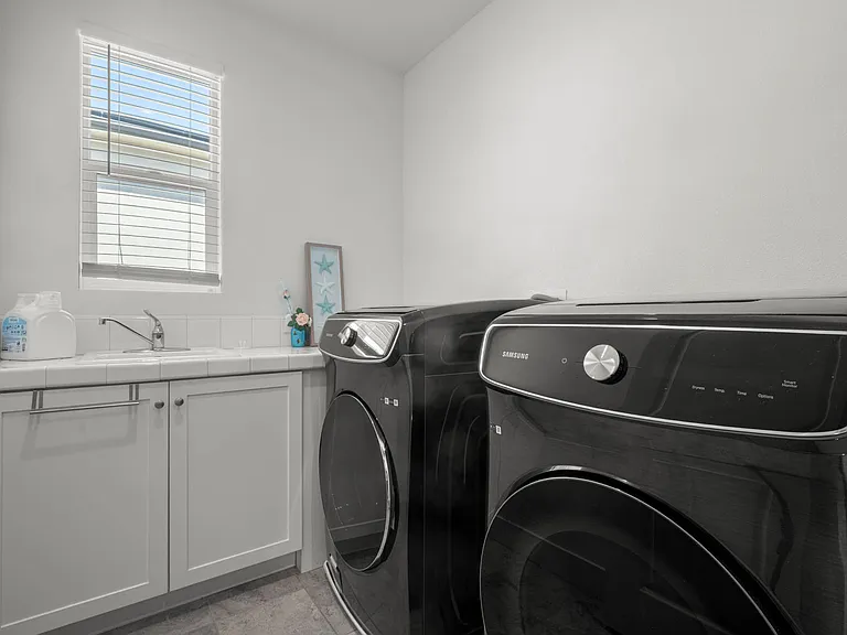 18980 Lauren Ln — Photo 10