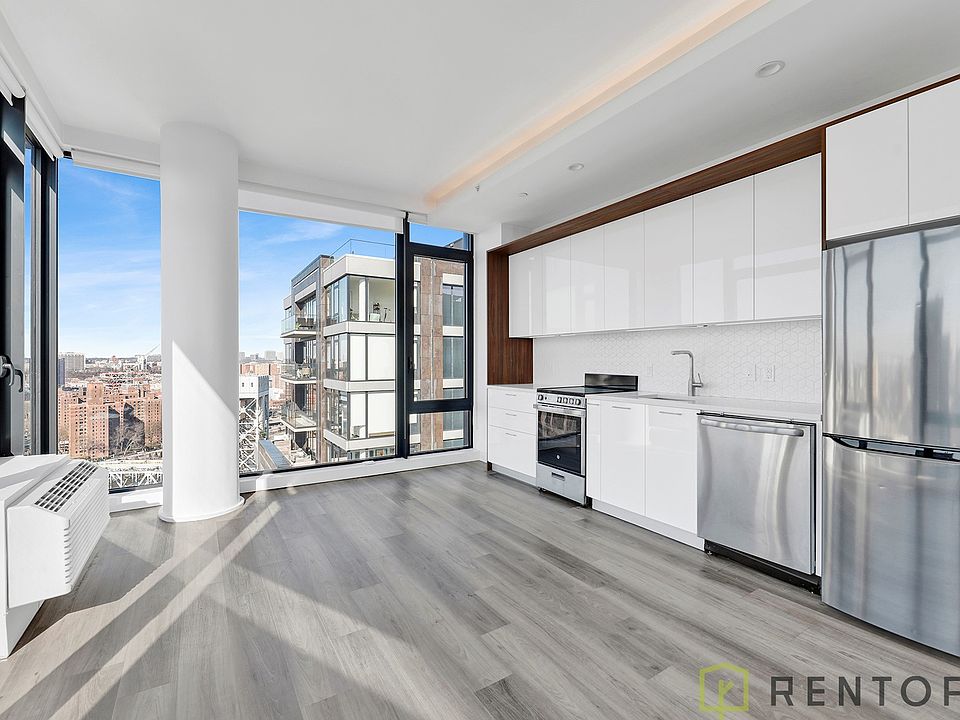 1st image of 228 E 135th St #1407S
