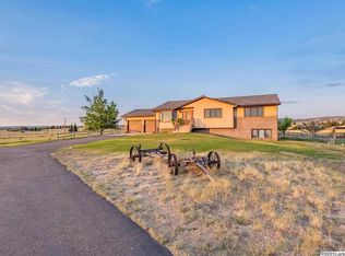6417 Mountain Mist Ct, Laramie, WY 82070