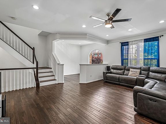 5th image of 12960 Park Crescent Cir
