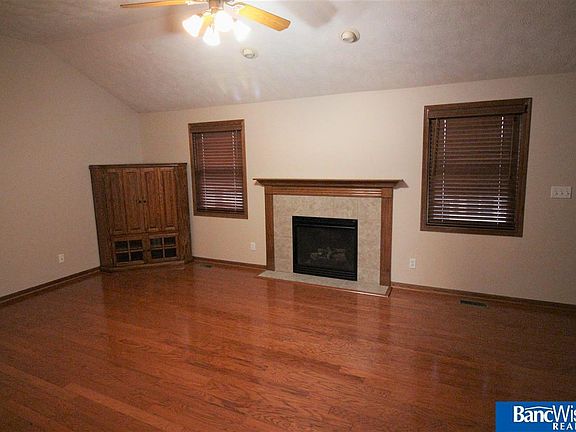 5th image of 7310 Silverthorn Dr