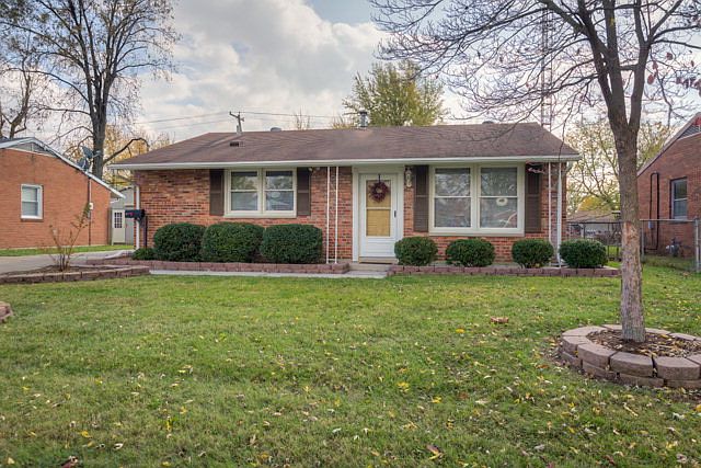 1st image of 2032 Wyandotte Ave