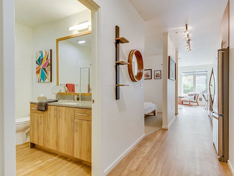 9' ceilings throughout all apartment homes