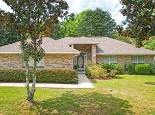 98171 Golf Club Dr, Diamondhead, MS 39525