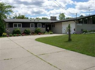 2470 E Grand Blanc Rd, Grand Blanc, MI 48439