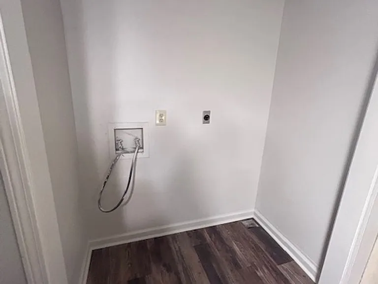 2009 Westwood A Papi Investments Gln — Photo 6