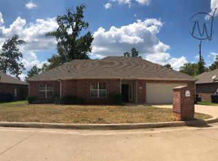 107 Lakeway Ln, Longview, TX 75604