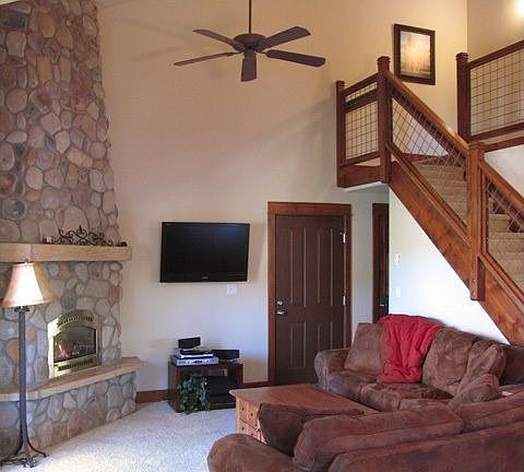 5th image of 380 Ore House Plz Unit 206
