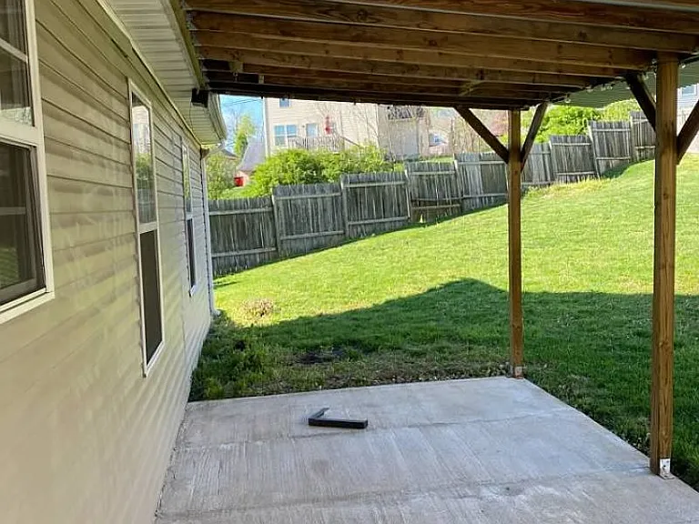 117 Eric Ct — Photo 6