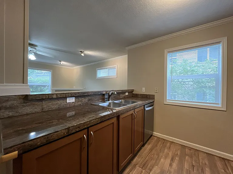 15060 NW Central Dr #1104 — Photo 8