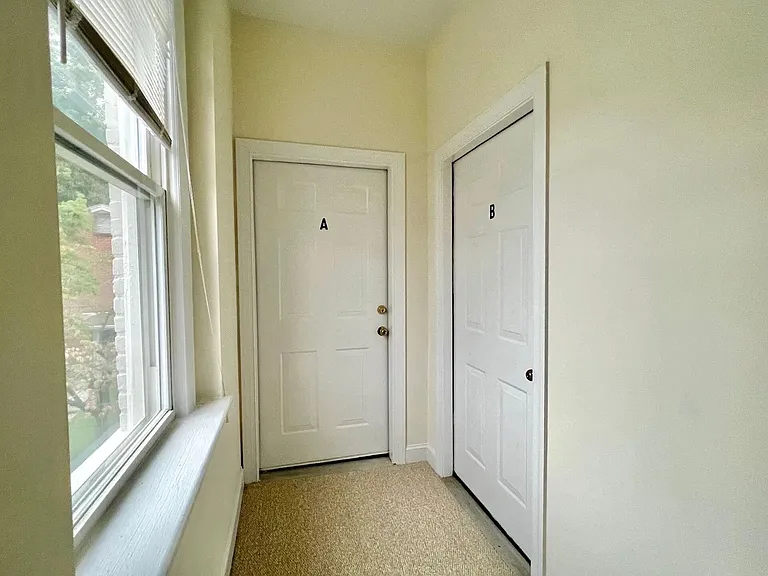 1736 Memorial Ave SW #B — Photo 12