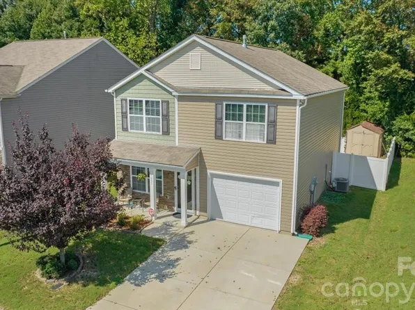 1057 Bolivia Dr, Gastonia, NC 28054