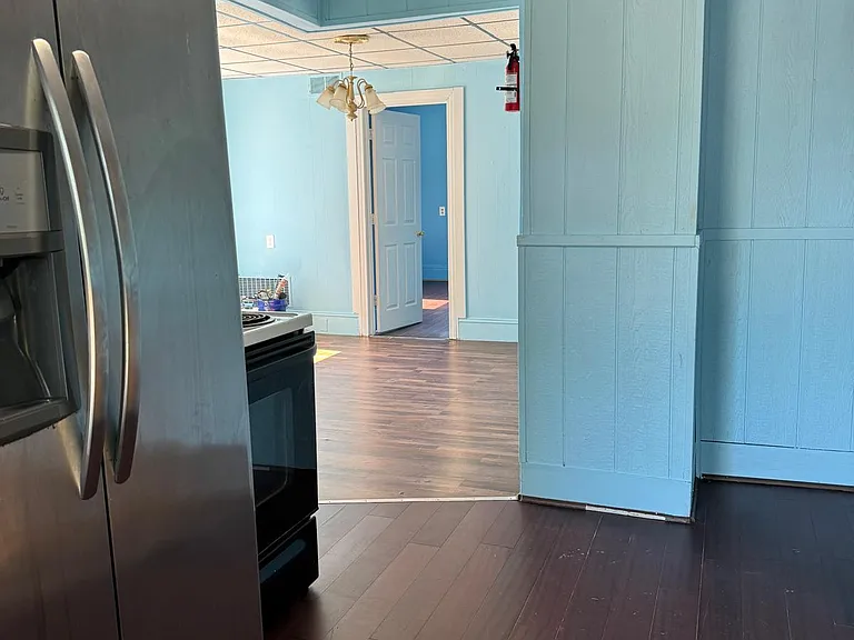 28 Seavey St #4 — Photo 10