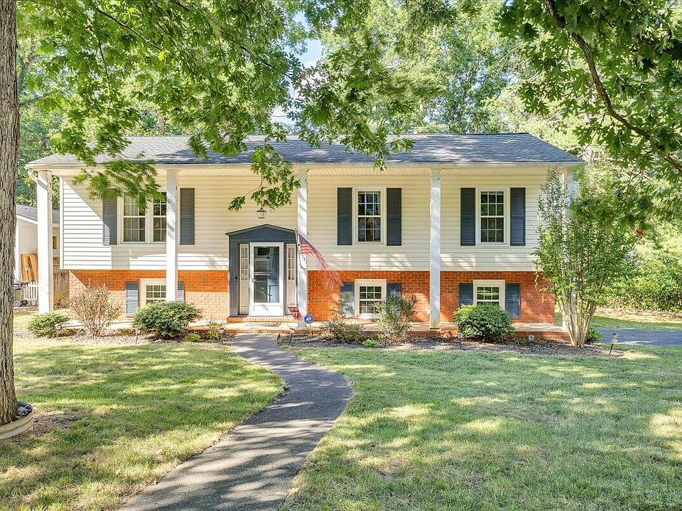 1st image of 2713 White Pelican Ln