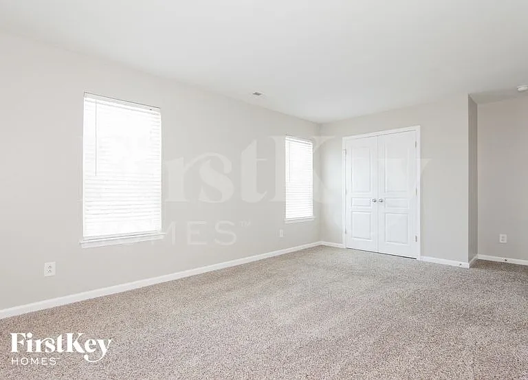 61 Ashton Bluff Cir — Photo 12