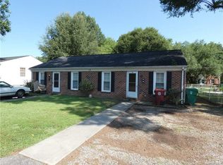 128 Hillcrest Ave #B, Colonial Heights, VA 23834