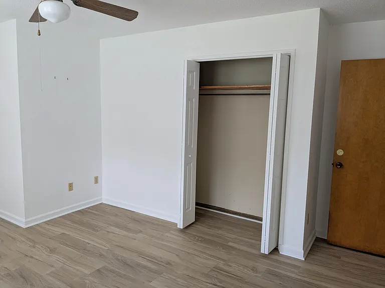 138 Governors View Rd #A — Photo 9