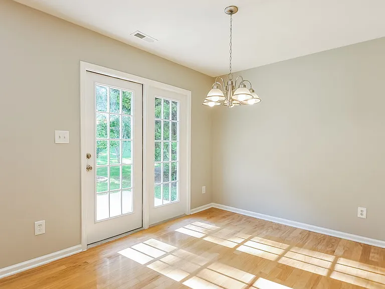 259 N Fuquay Springs Ave — Photo 6