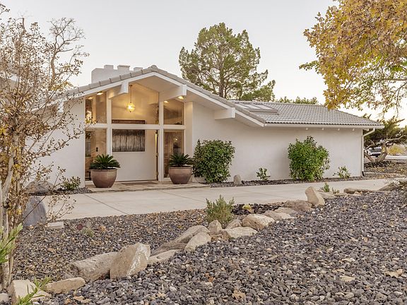 2nd image of 1359 Nelson Cir