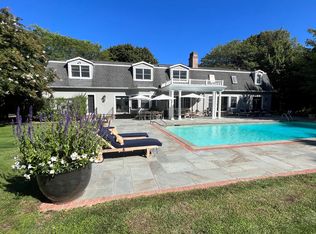 15 S Hill St, Southampton, NY 11968