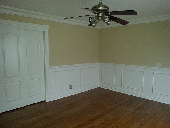 3rd image of 38 Park St #A-st9