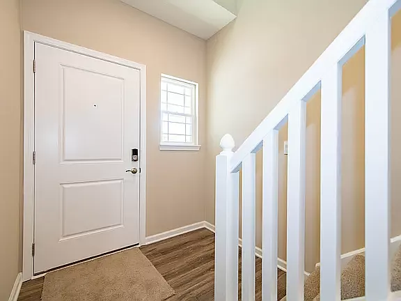 3 bed, 1808 sqft, $2,175 — Photo 4