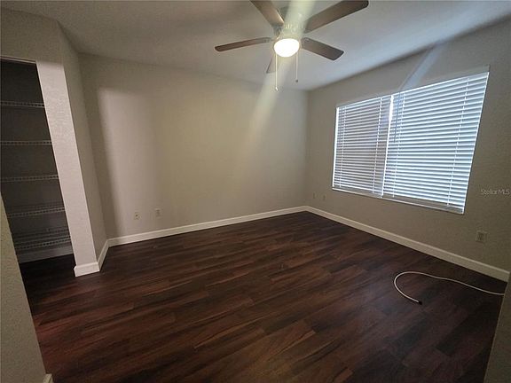 5th image of 827 CAMARGO WAY #108