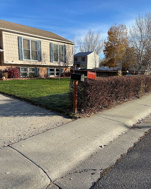 1st image of 1002 W Monroe Ave