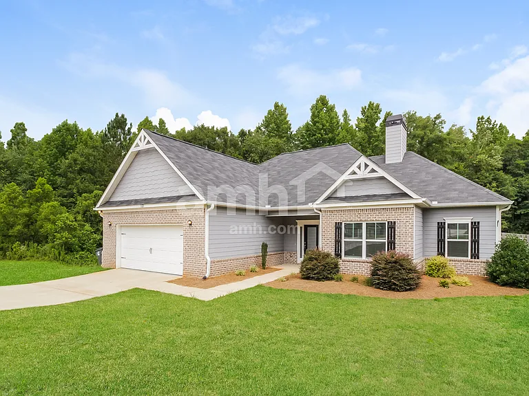 121 Coulter Woods Dr — Photo 3