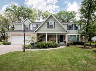 635 Wicklow Rd, Deerfield, IL 60015