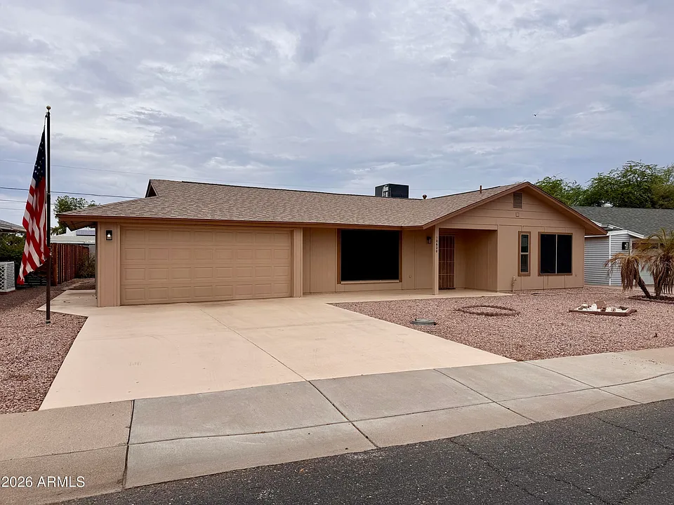 10620 W Snead Dr