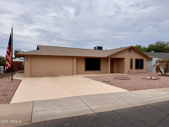 10620 W Snead Dr, Sun City, AZ 85351