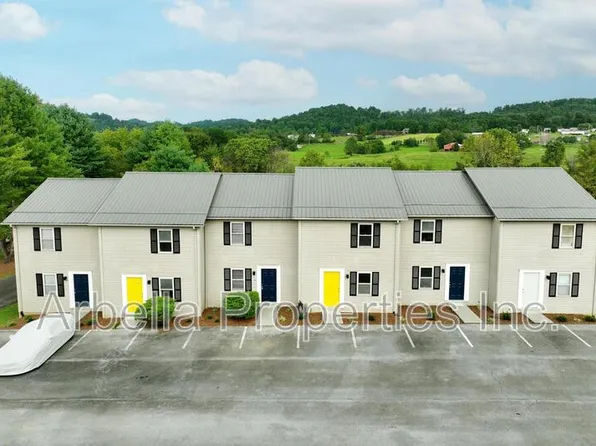 2637 Highway 11 W APT 13, Bristol, TN 37620