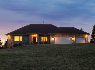 750 W 229th St, Jordan, MN 55352