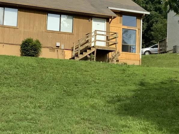 3977 Darryl Ln, Gainesville, GA 30506