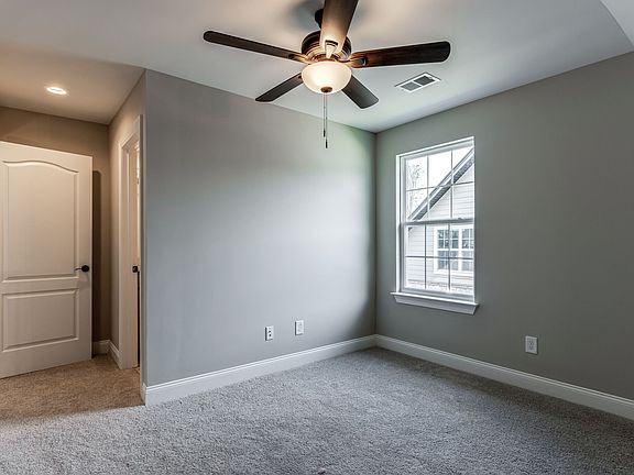 5th image of 4413 Spregan Way Lot 37
