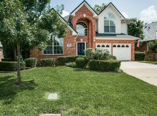 1904 Crockett Cir, Irving, TX 75038