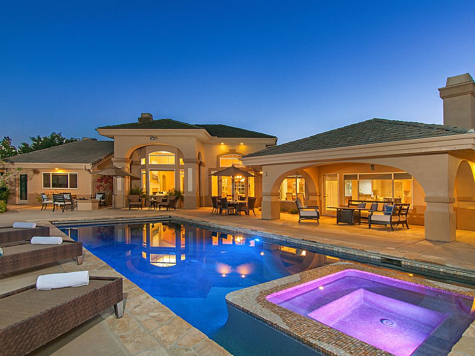 1st image of 13762 Paseo Valle Alto