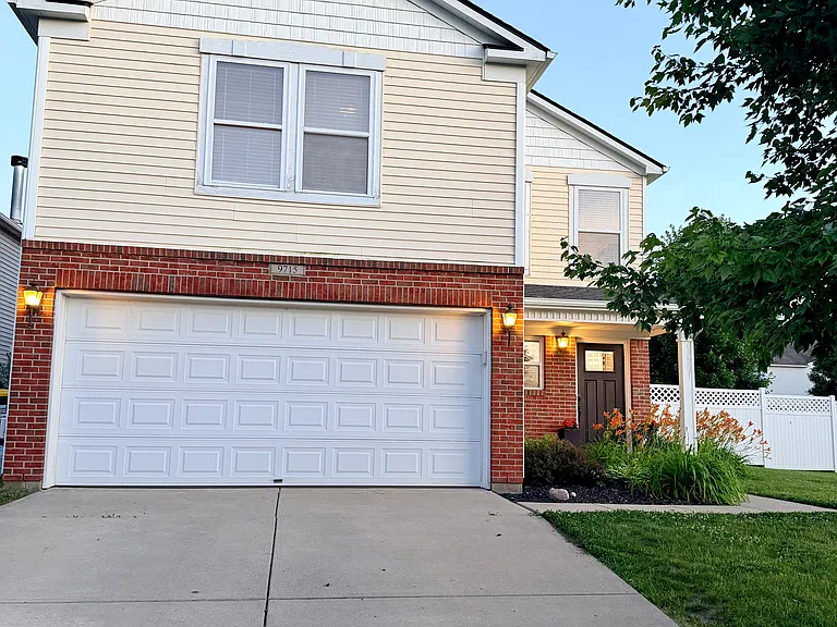 9715 W Constellation Dr — Photo 2