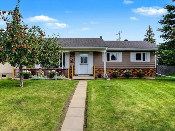 21 Maligne Dr, Devon, AB T9G 1P7