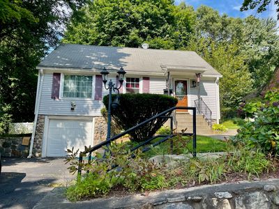 440 Oakville Avenue, Waterbury, CT, 06708