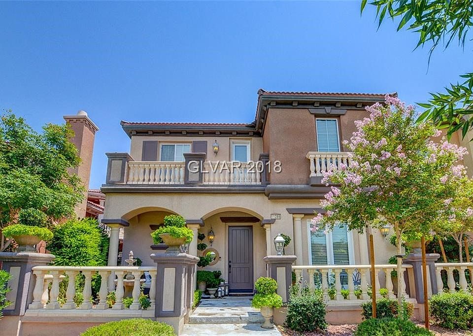 Exterior Front - BEAUTIFUL courtyard entry overlooking greenbelt with mountain view!
