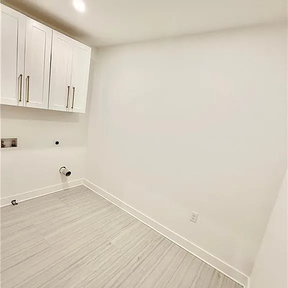 115 Stoneybrook Dr — Photo 8